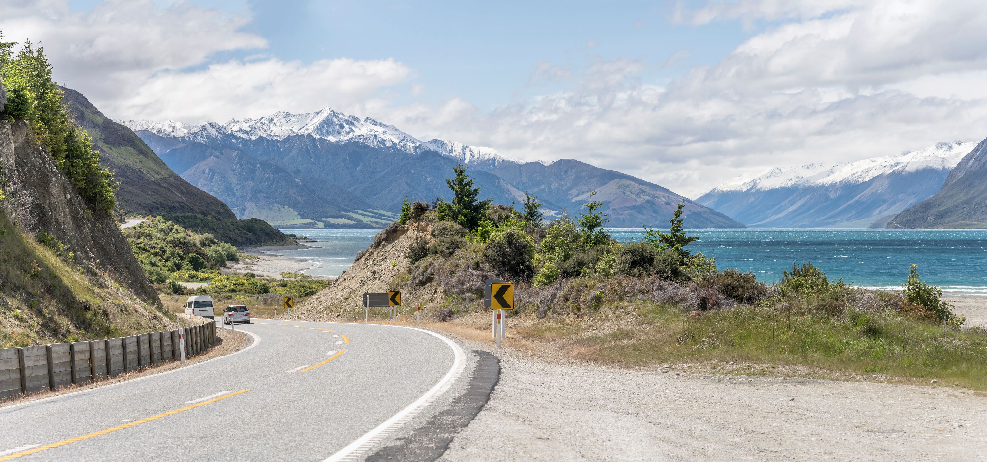 road 6 on lake Hawea shore, from west coast near Albert Town, Otago, New Zealand