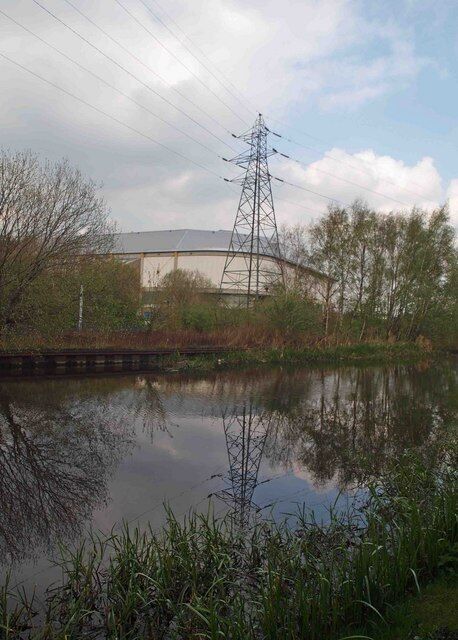 The Sheffield Hallam Arena From the towpath of the Sheffield and Tinsley canal.