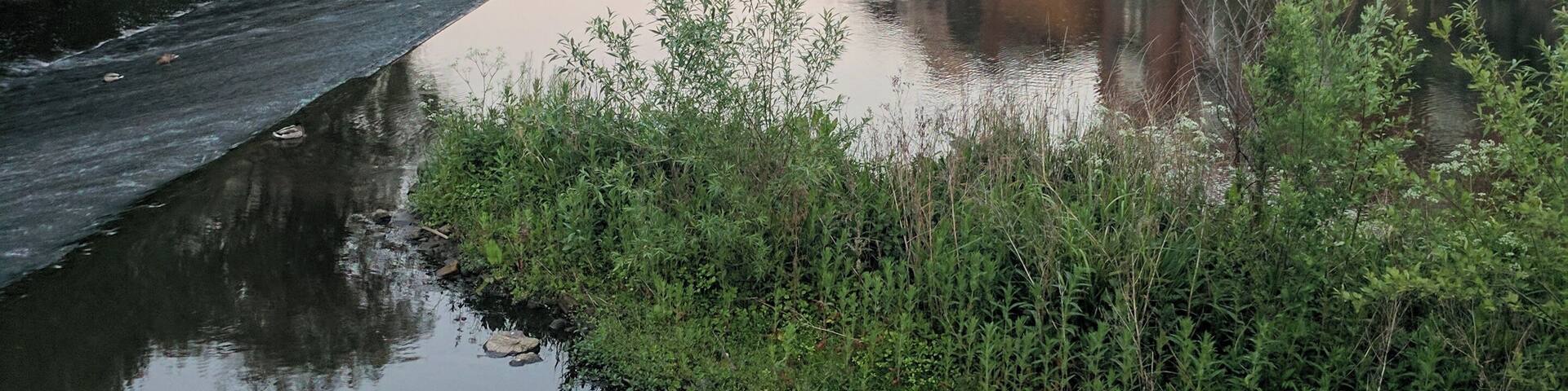 Ball Street Bridge, Kelham Weir, Kelham Island, Sheffield Wikidata has entry Q26538916 with data related to this item.