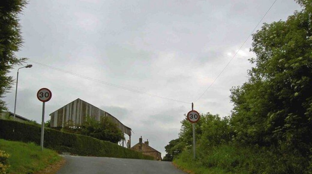 Junction of Keeper's Lane with George Lane Notton A steep up hill to the give way.