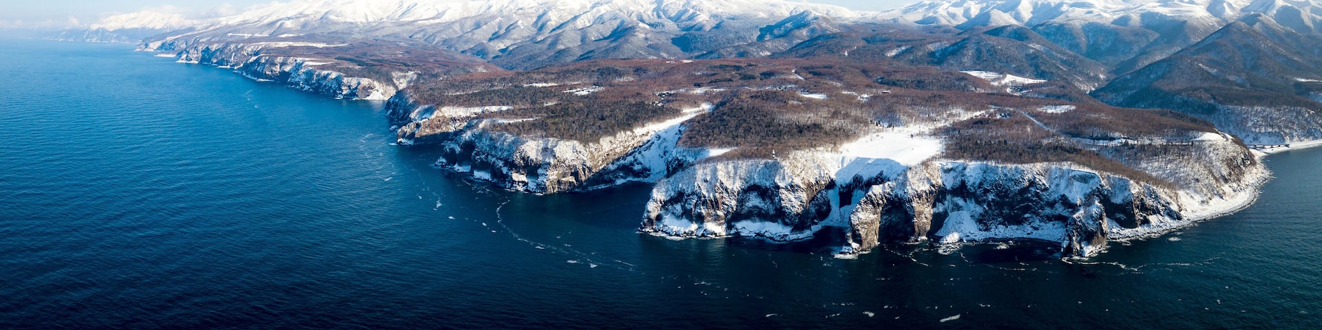 panoramic view of shiretoko peninsula and raosu dake mountain hokkaido in winter season