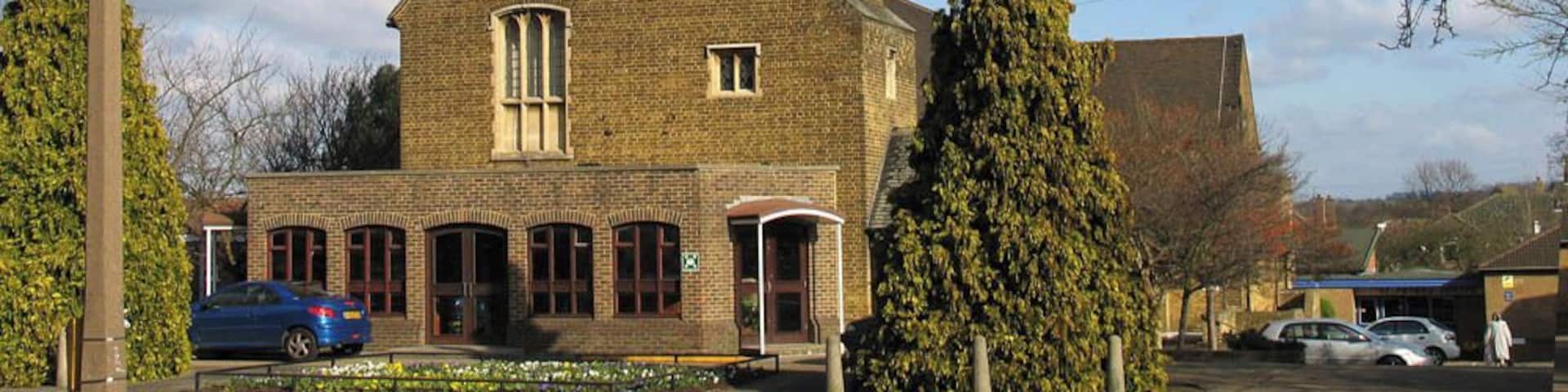 St Peter, Gubbins Lane, Harold Wood