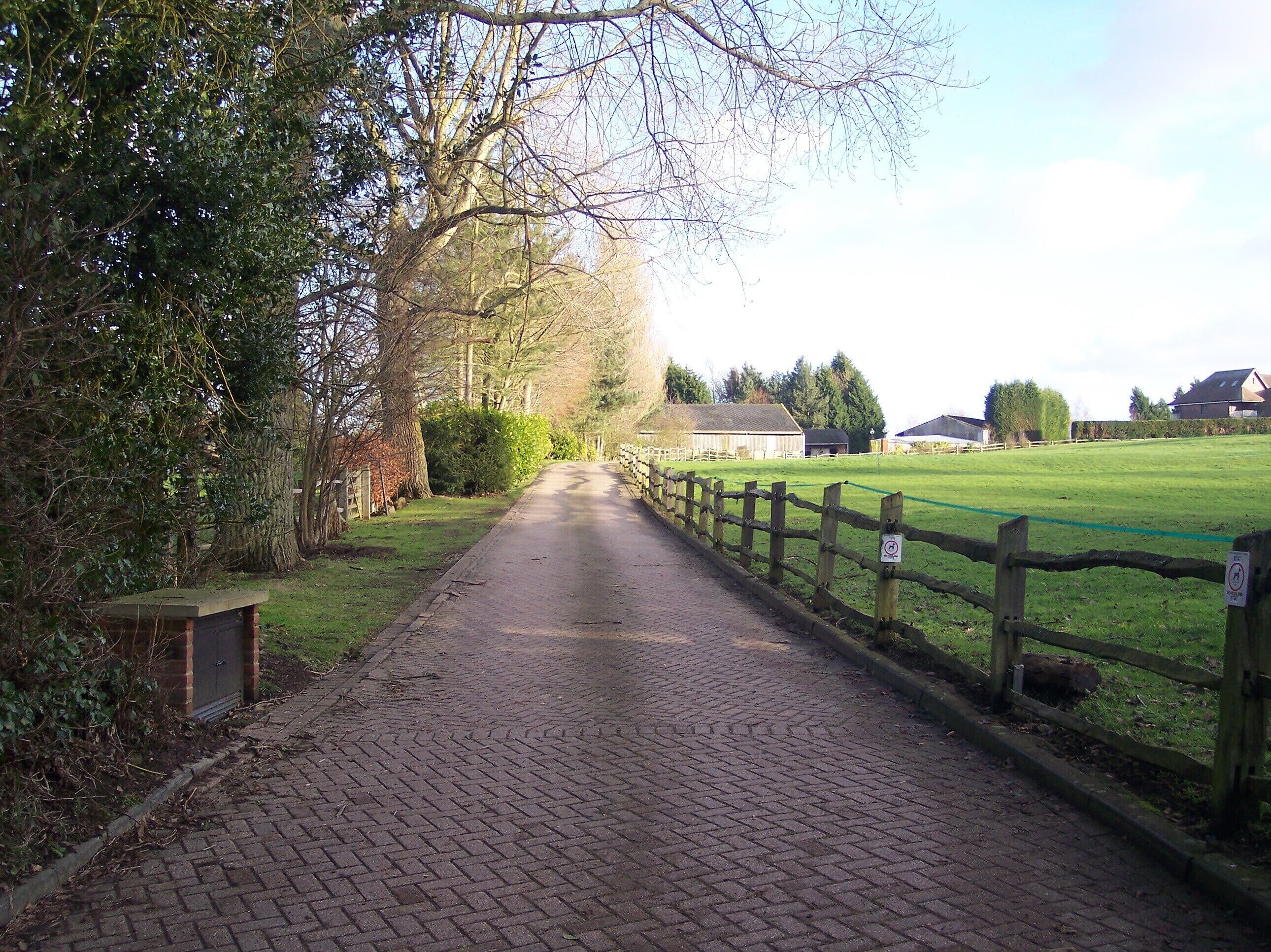 Access road to Sundridge Place Farm Seen from Church Road. This is also a bridleway, through the farm to Dryhill Farm.