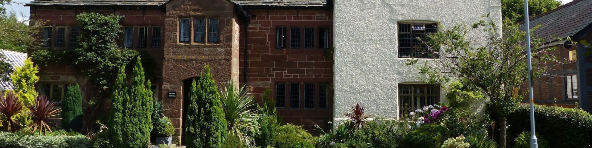 This is a photo of listed building number 1139323. Grade II listed 17th-century building in Thelwall, Cheshire.