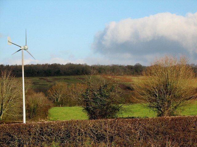 Winscombe Fields & Hedges Taken just after midday on Christmas Day 2008, look - a rare moment of blue sky! The small turbine is situated at the back of Winscombe Primary School playing fields, the first school to have one in North Somerset (see link). The woods on the horizon are situated near the dis-used Sandford Quarry. http://www.thewestonmercury.co.uk/content/twm/news/story.aspx?brand=westonmercury&category=news&tBrand=westonmercury&tCategory=znews&itemid=WeED23%20Jan%202009%2015%3A28%3A32%3A017