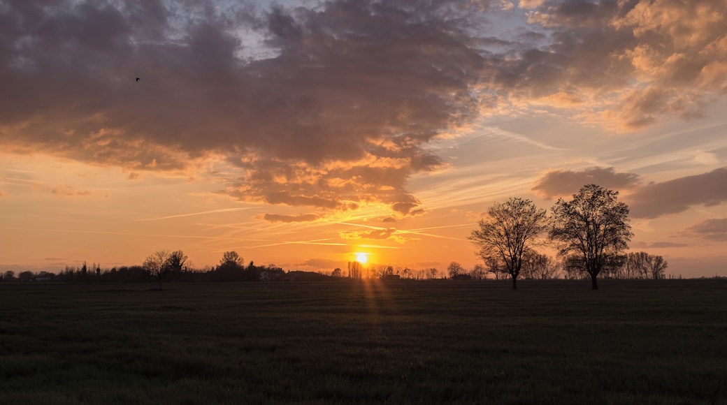 Sunset - Rubiera, Reggio Emilia, Italy - March 30, 2016