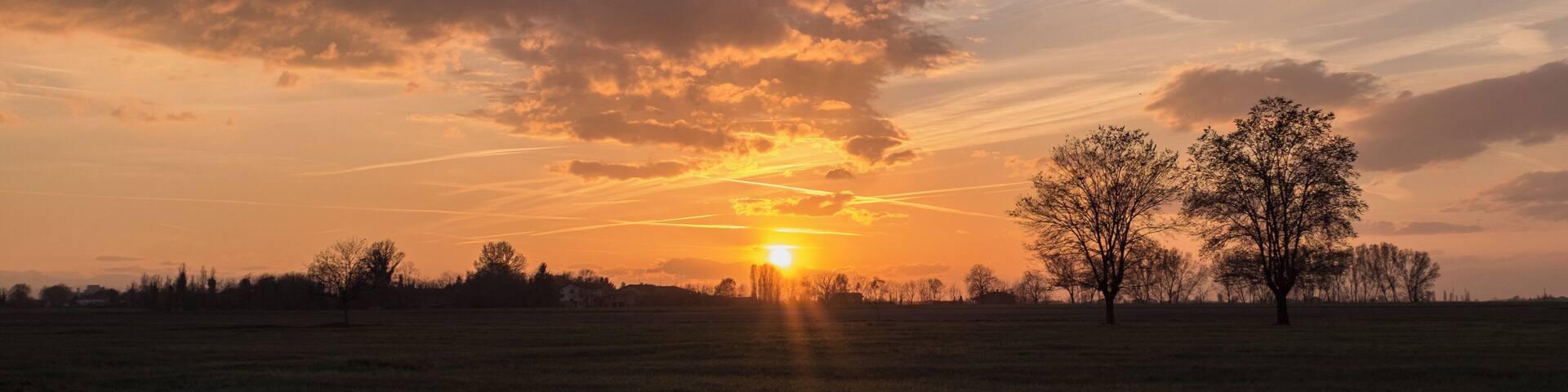 Sunset - Rubiera, Reggio Emilia, Italy - March 30, 2016