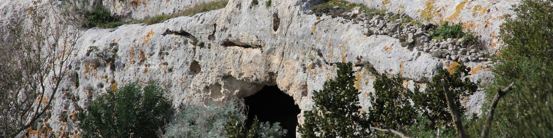 Florinas, domus de janas di Sa Rocca 'e su Lampu