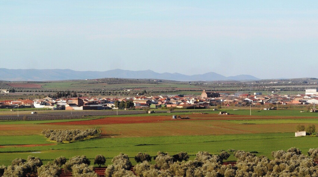 Vista panorámica de Valenzuela de Calatrava desde la ermita de San Isidro.