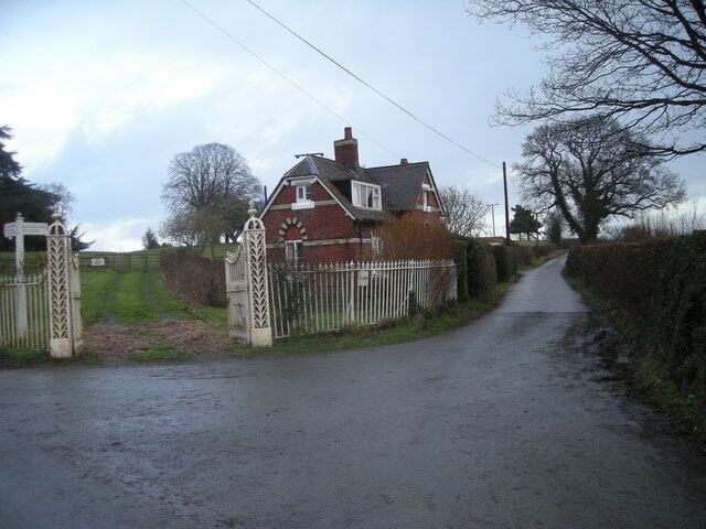 Driveway to Isle Park Farm