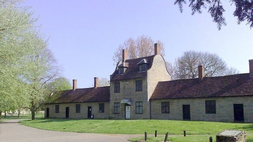 Almshouses, Great Linford The almshouses at Great Linford built circa 1696.