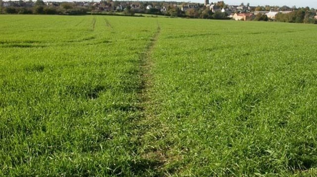 Footpath to Irchester Crosses two fields between Station Road and the old part of the village.