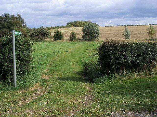Bridleway to Knotting Lane From Knotting Green bridleway to Knotting Lane