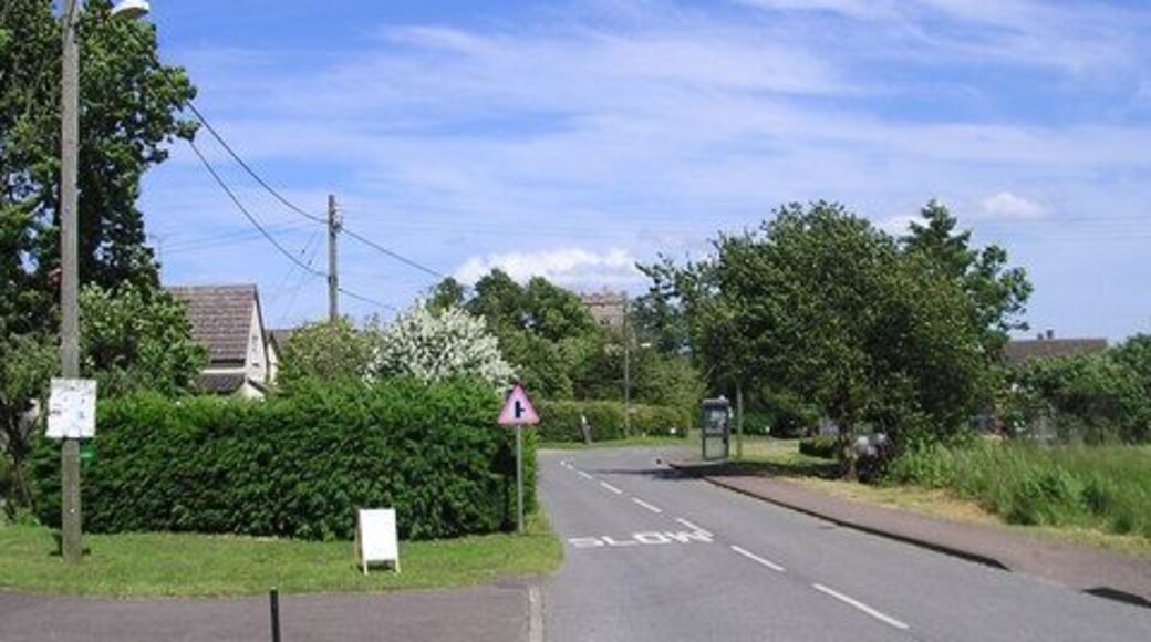 Rectory Road Wyverstone View along Rectory Road Wyverstone towards the church. Taken from outside the village hall.
