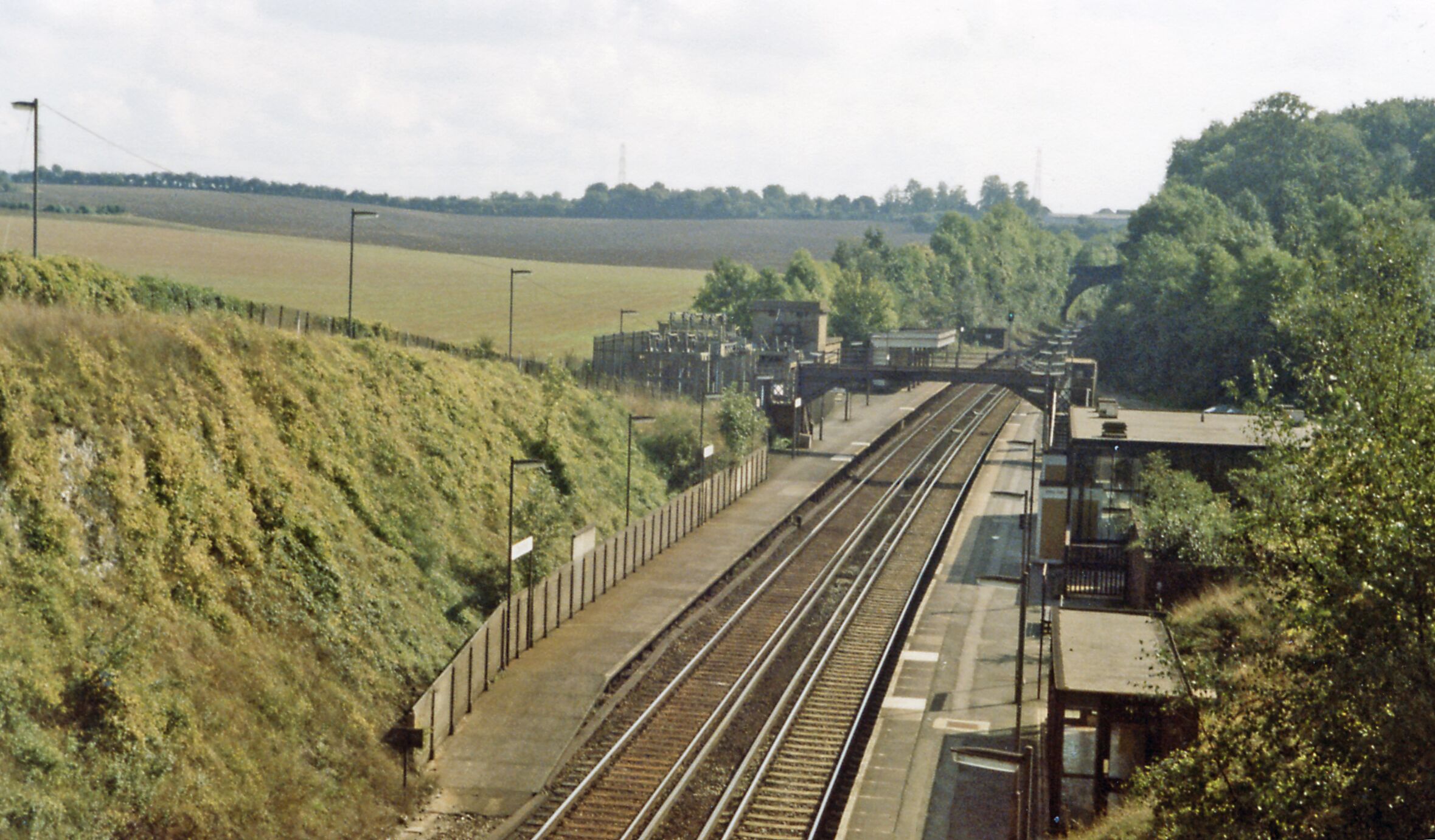 Chelsfield station. View SE, towards Sevenoaks, Tonbridge, Dover etc.: ex-SER (later SE&CR) London (Charing Cross/Cannon St.) - Kent main line.
