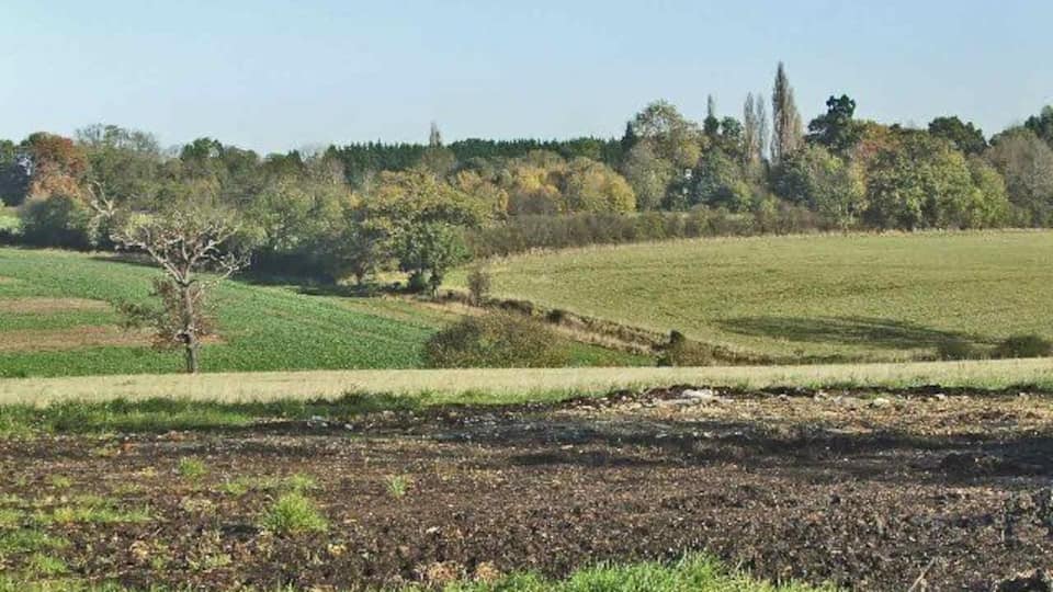 From Silver Street looking north towards the Theobalds Brook. Taken from Silver Street looking north towards the Theobalds Brook taken from near the entrance to the Adath Yisroel Cemetery, which is in the other side of the road.