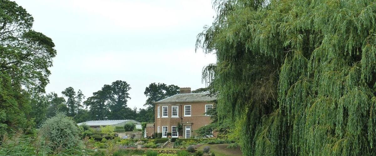 Kirby Sigston Manor and Lake