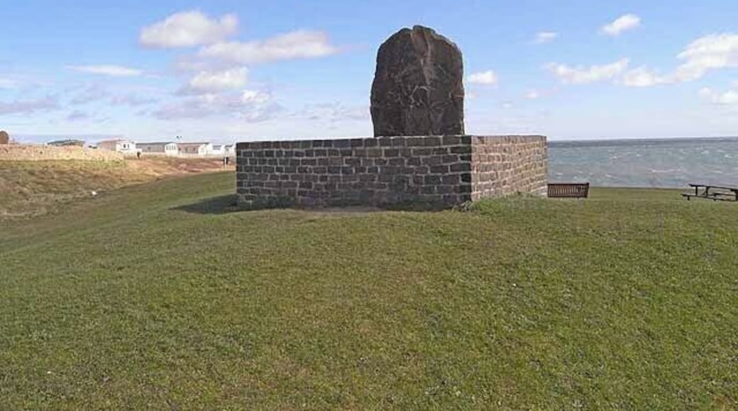 Time capsule monument, Newbiggin-on-Sea Beneath this monument is a time capsule containing mementoes of 20th century life created by children from Newbiggin. Installed on 9 September 2000, the capsule is due to be opened a hundred years later.