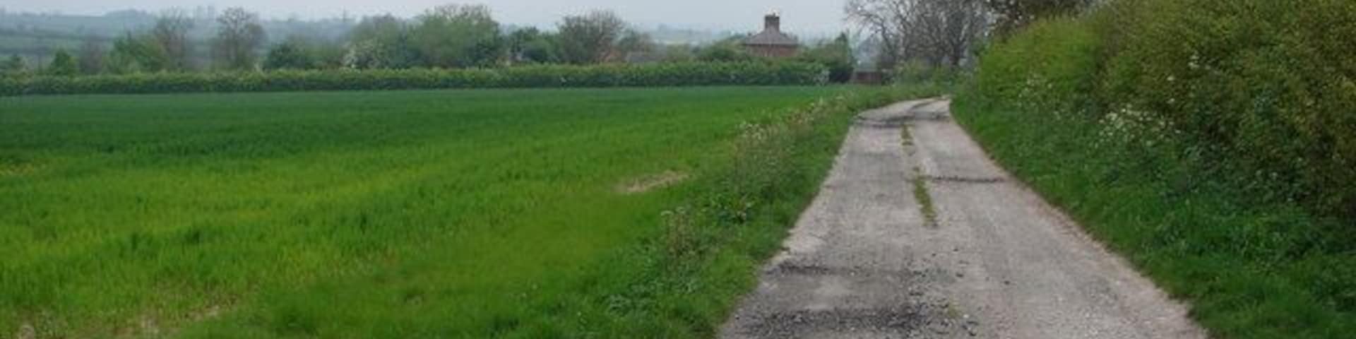 Road to Rudsey Farm