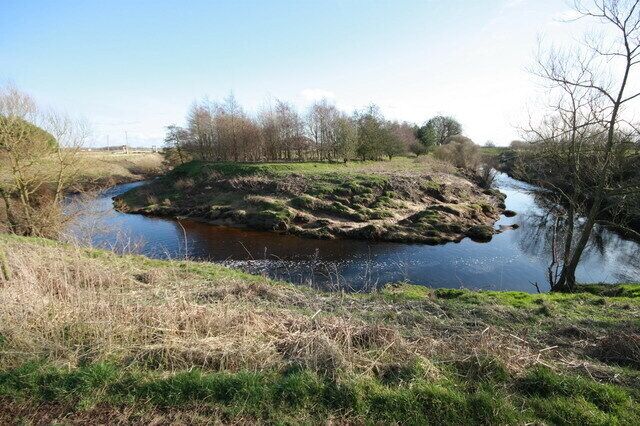 Clean Round the Bend With a sewage works immediately behind, the white frothy water being discharged on this bend of the River Wyre is presumably of drinking quality.