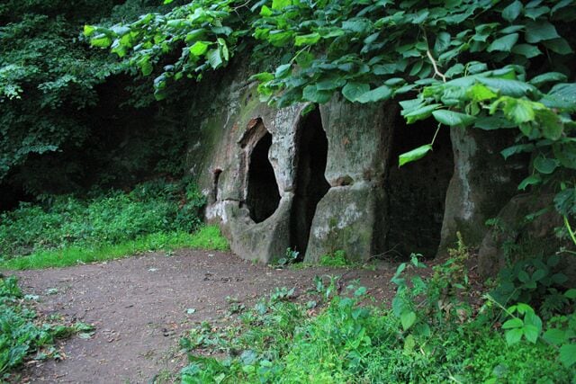 The Hermitage. In Hermit's Wood near Dale Abbey. Cut into the Sandstone of a North facing escarpment. For a fuller description see the nearby information board: 915118