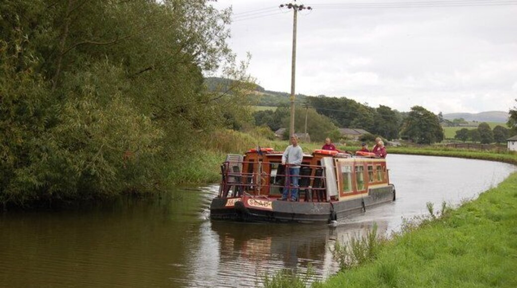 Day Out Skipton and Craven Action for Disabled Canal Boat trip from Skipton to Gargrave for disabled people.