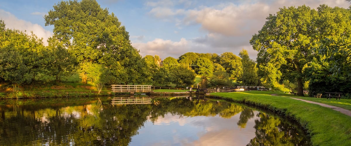 Leeds and Liverpool Canal in Evening Light, Chorley, Lancashire, UK
