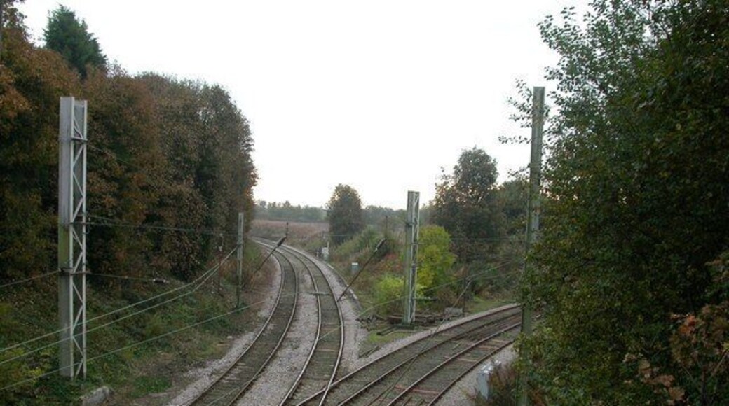 Town of Lowton, railway junction To the left, the line to Manchester; to the right, to Liverpool.