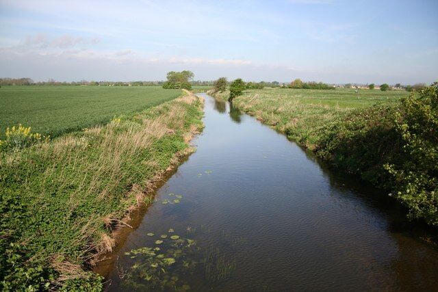 River Devon Looking downstream along the River Devon