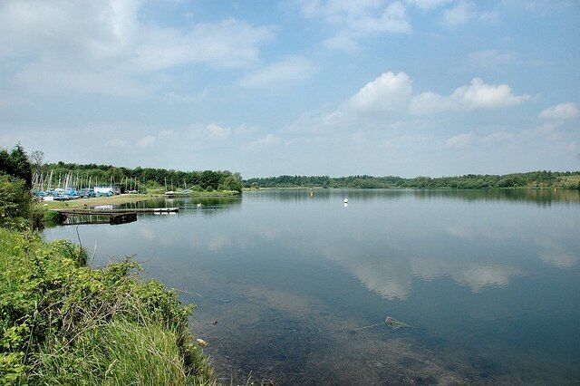Pennington Flash Pennington Flash is home to Leigh and Lowton sailing club.