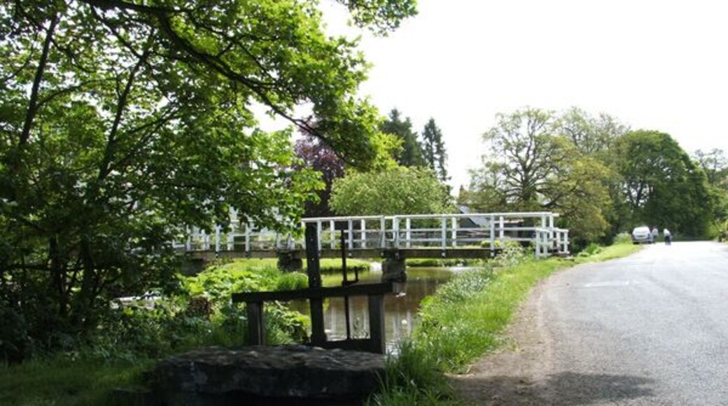 Bridge over Morland Beck.