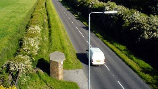 Road to Farnsfield This road is on the Eastern edge of Rainworth village, and meets up at the White Post Farm centre in Farnsfield