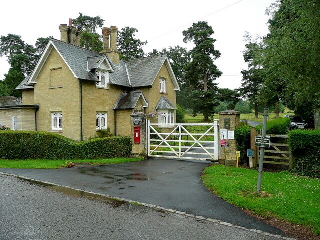 Gatehouse at Wasing Park There is pedestrian access to Wasing church from here.