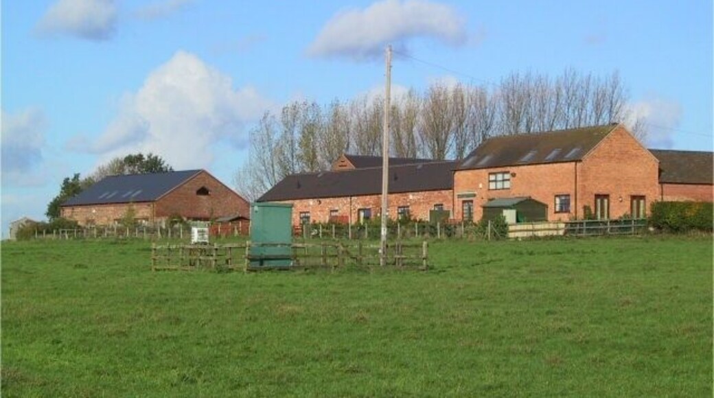 And now the Weather Forecast. Weather Station, complete with elderly Stevenson Screen, in a field at Cold Norton Farm on the B5026 near Stafford (North) services on the M6 motorway.