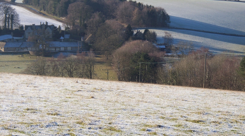 Hinchwick Manor Seen from the footpath with a frozen backdrop.