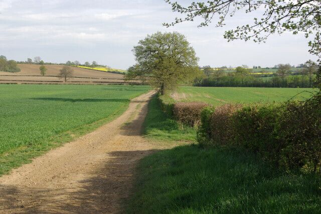 Danes Moor This was the site of an important battle during the Wars of the Roses - the Battle of Edgcote in July 1469. An army consisting mainly of Welshmen under the Earl of Pembroke was defeated by a rebel army marching south to join the Earl of Warwick, who was plotting against the King, Edward IV.