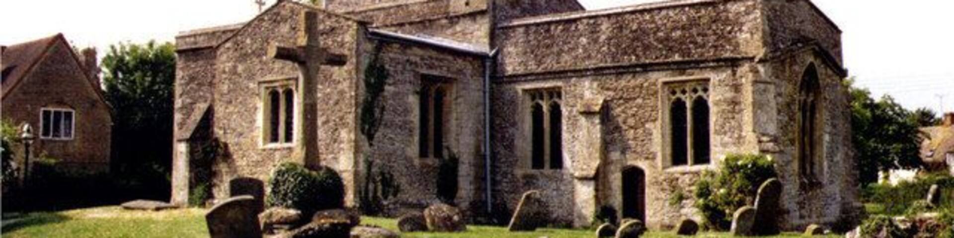 Church of England parish church of St James the Great, Denchworth, Oxfordshire: exterior view from the southeast showing the chancel and south transept.