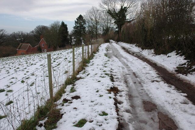 Snowy track past Little Kipperknoll Cottage