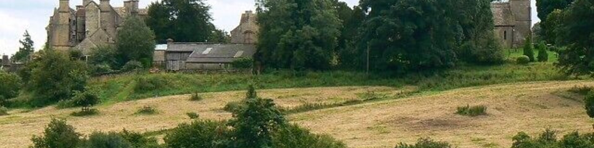 Neither Edgeworth Manor nor St Mary's Church, Edgeworth Because they are both in the next square south. Everything else in the image is in this square.