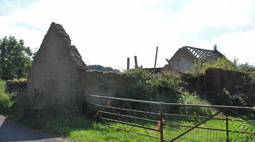 Derelict building on Park Lane