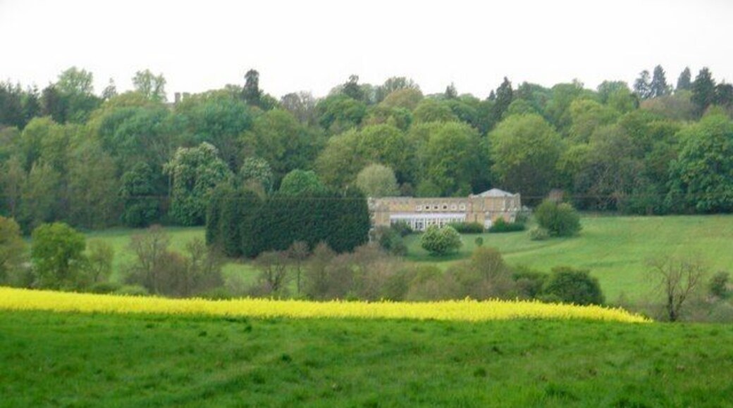Across the valley towards Talbot Hall Looking over the valley of the River Glyme to Heythrop Park and The Wilderness.