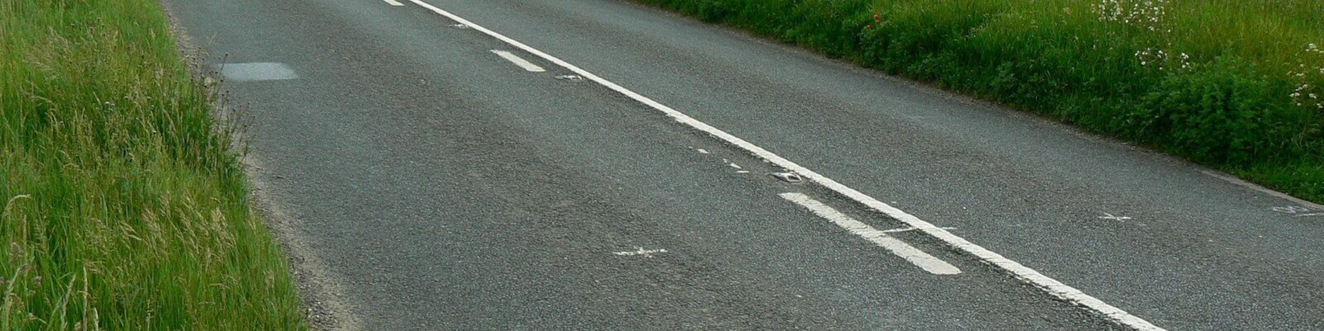 A360 towards Shrewton This road crosses Salisbury plain and takes traffic from Devizes to Salisbury. This view is in the Salisbury direction, south-east.