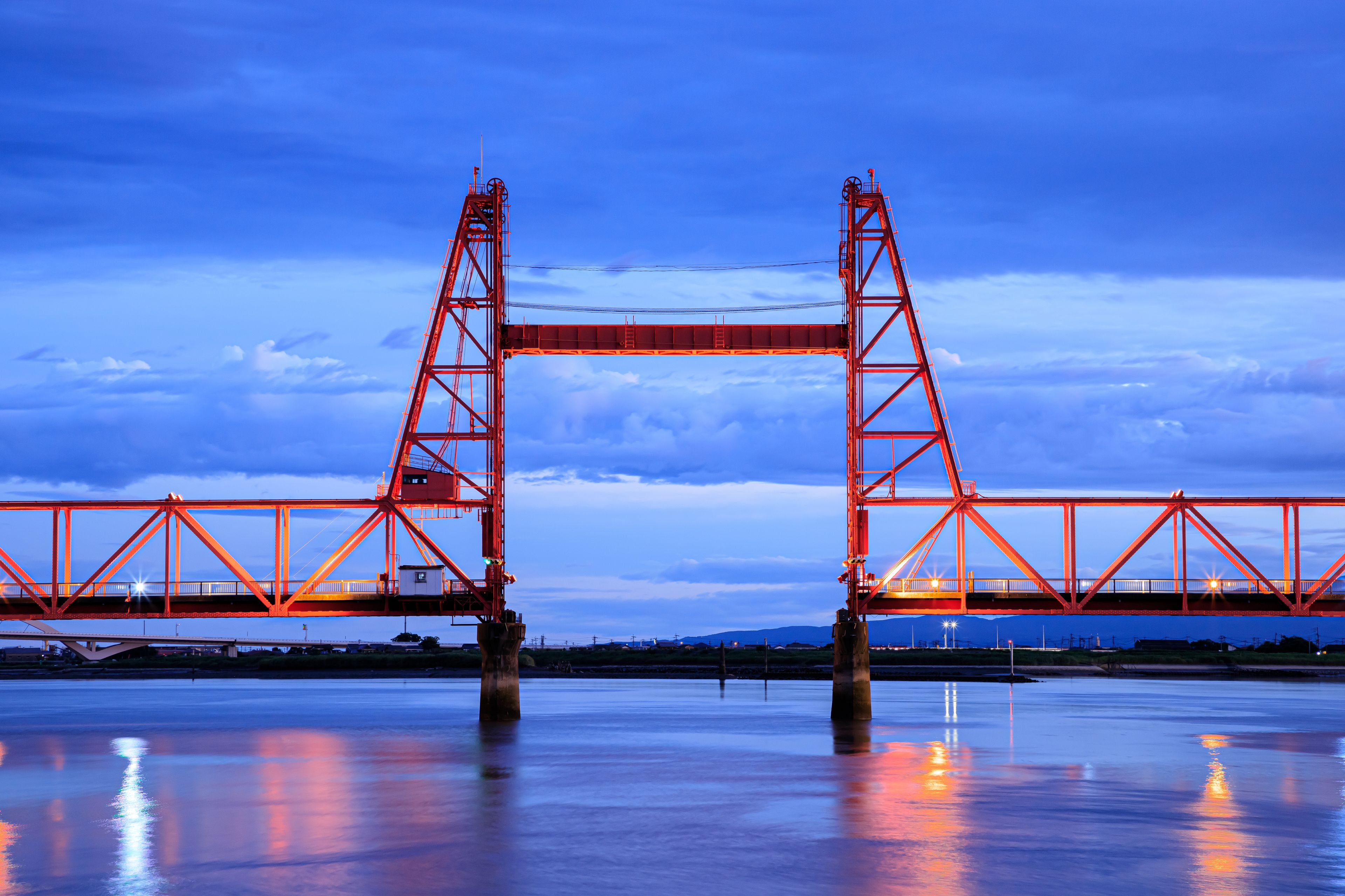 日没直後の筑後川昇開橋　ライトアップ　福岡県大川市　Chikugogawa Lift Bridge just after sunset Fukuoka-ken Ookawa city