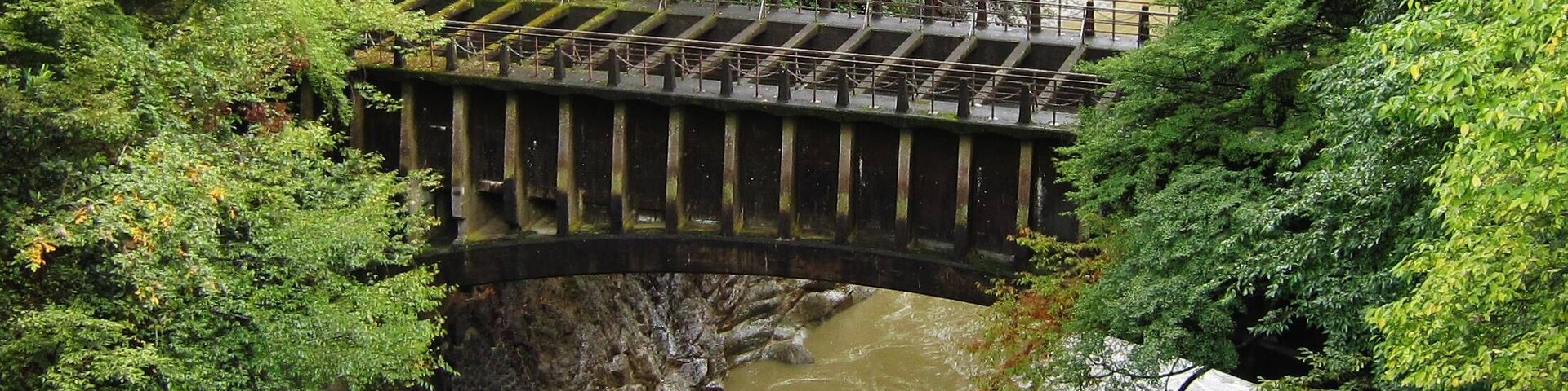 Yatsusawa power station number 1 aqueduct.