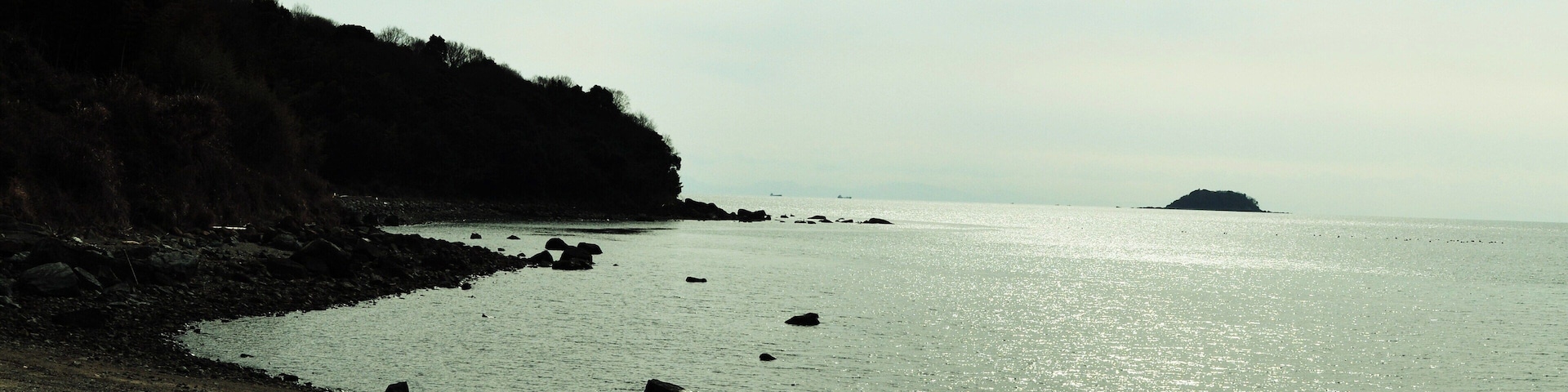 防府市田島から見た佐波島