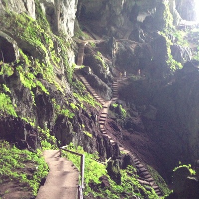 Take time to explore a little further than Kuching. Drive towards Bau and you will find 3 attractions not far from each other. The blue lake, wind cave and fairy cave (in this picture). Sport shoes a must and flashlight too. #hiking