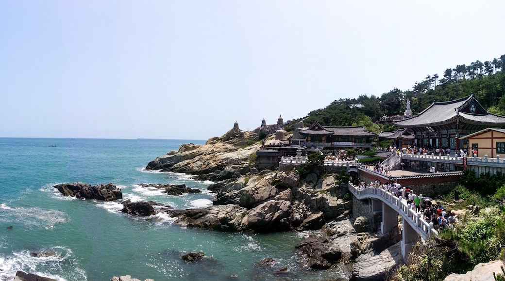 Scenery at Haedong Yonggungsa Temple in Busan, South Korea