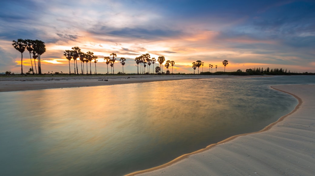 Sunset at Bang kao village at Cha-am beach near the Huahin beach. Thailand