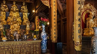 Nihn Bihn (Tam Coc) temple