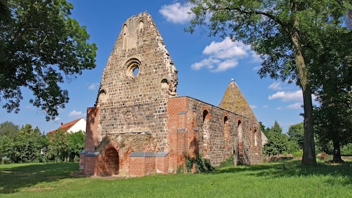 Kirchenruine Dolgelin